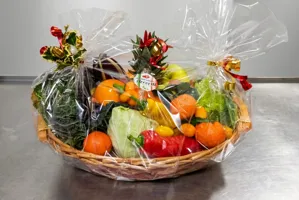 cesto regalo frutta e verdura az. agricola accordi verona